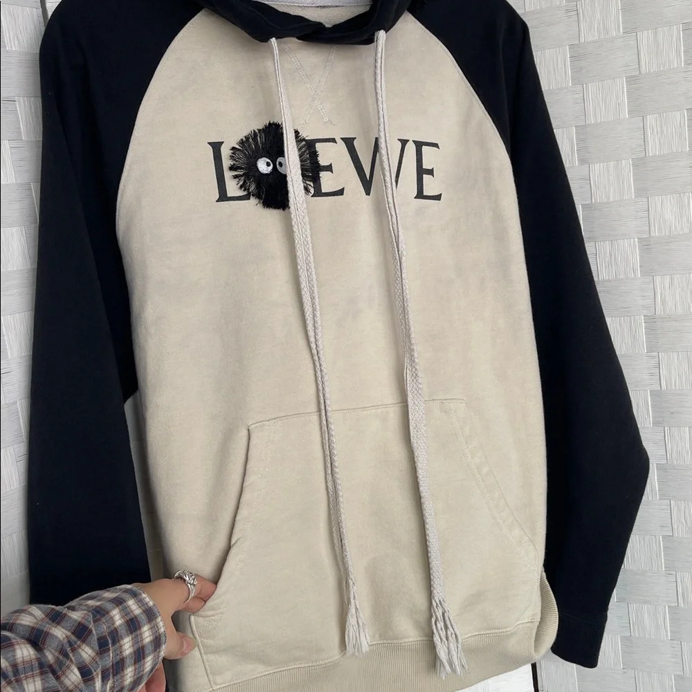 Loewe Studio Ghibli Spirited Away Soot Sprite Dust Bunny Hoodie 🖤 - Picture 9 of 14